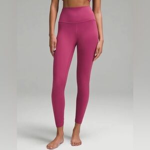 LULULEMON LEGGINGS Wunder Under 28” inseam. size 4. high rise.
